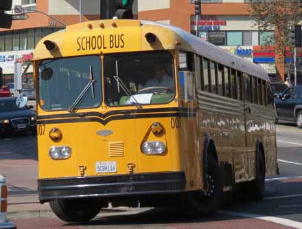Gillig School bus